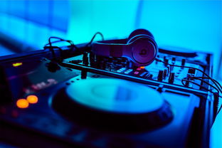 经典老歌300首DJ，穿越时空的音乐之旅